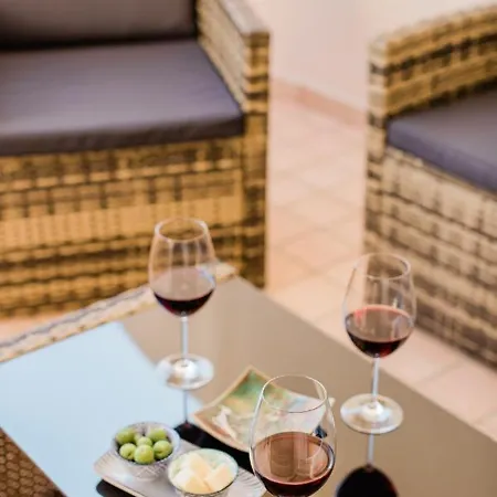 Apartment Arcu De Chelu